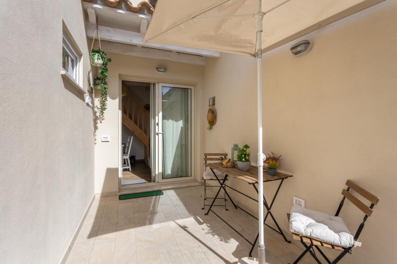 Loft 35 - Private Parking Villa Quartu Sant'Elena Exterior photo
