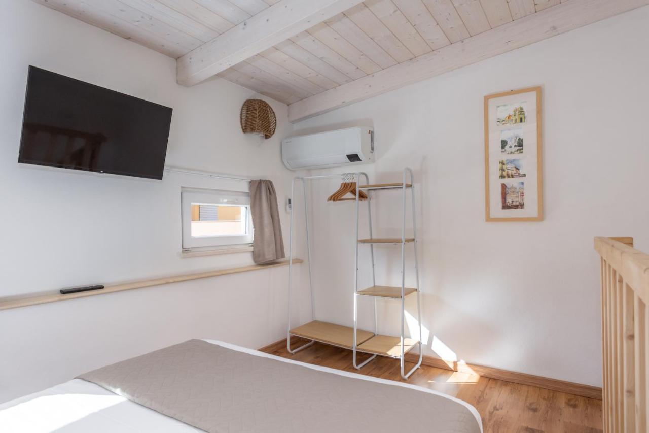 Loft 35 - Private Parking Villa Quartu Sant'Elena Exterior photo